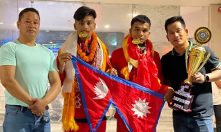विश्व मिक्स बक्सिङ च्याम्पियनसिपमा नेपाली खेलाडी आयुब र रुपेशले जिते स्वर्ण