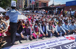विद्यालयका कर्मचारी र सरकारबीच ५ बुँदे सहमति, आन्दोलन स्थगित
