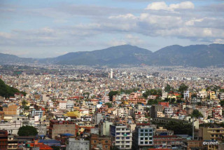 विद्युत् कार्यालयको आगलागी नियन्त्रणमा