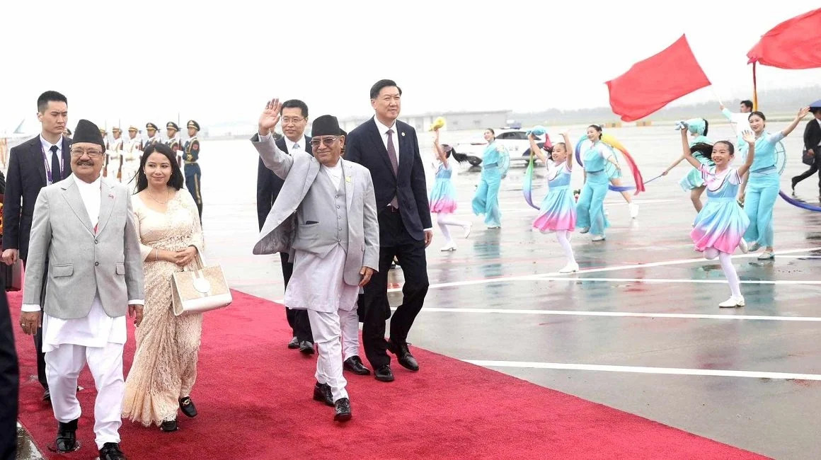 प्रधानमन्त्री प्रचण्ड चीनको बेइजिङमा