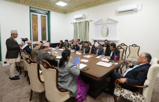 प्रधानमन्त्रीको निर्देशनः “झोलामा खोलाको स्थिति अन्त्य गर्नुस्”