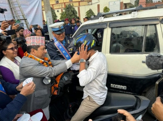 गृहमन्त्री श्रेष्ठद्वारा ट्राफिक सप्ताहको उद्घाटन
