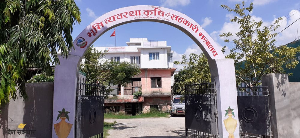 मधेस प्रदेश सरकारले १८ करोडको लागतमा स्यालो ट्युबवेल वितरण