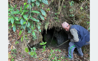 महाशिलावासीद्वारा फलामखानी उत्खनन् गर्न माग